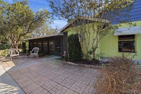 Multifamily For Sale - 8324 W Earl Loop<br/> Homosassa, FL 34446