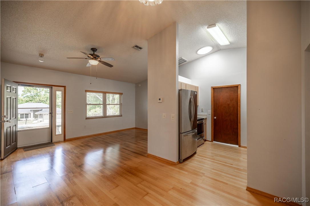 835 S Rosemary Point, Homosassa, Florida image 13