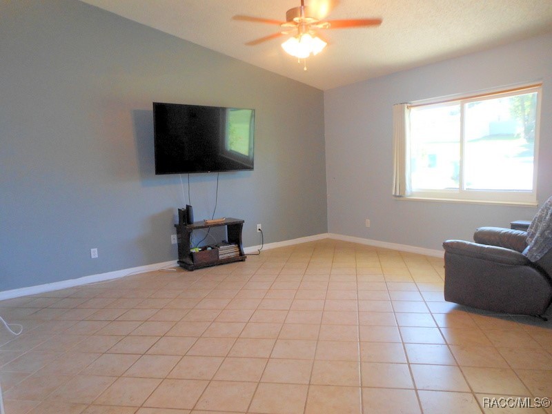 828 Great Pine Point