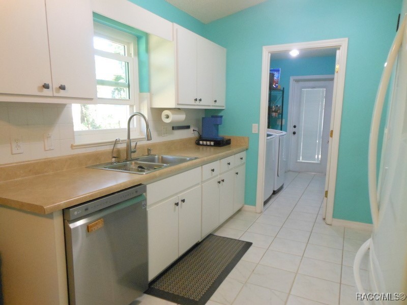 828 Great Pine Point