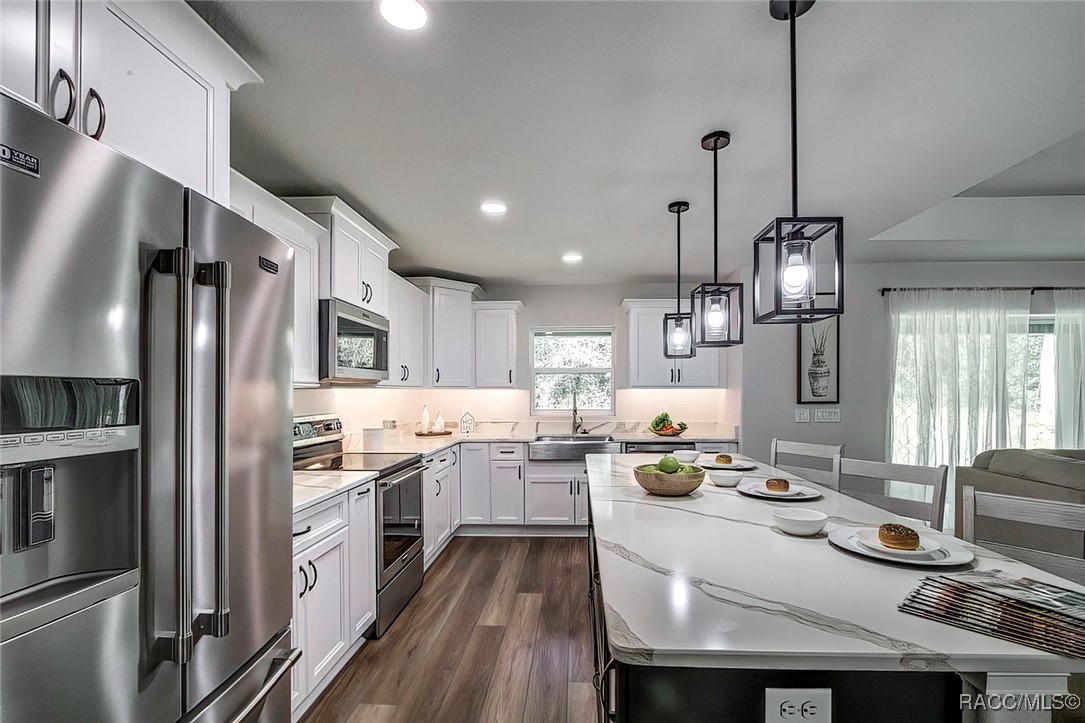 2143 W Hampshire Boulevard