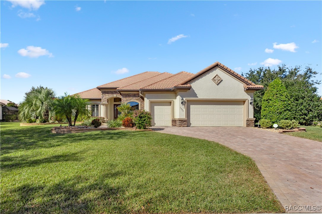 1626 N Eagle Ridge Path, Hernando, Florida image 2