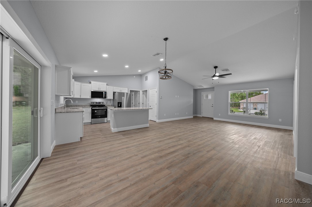 10077 N Langdon Road, Citrus Springs, Florida image 5