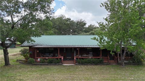 Homes For Sale - 10060 S Lecanto Highway<br/> Lecanto, FL 34461