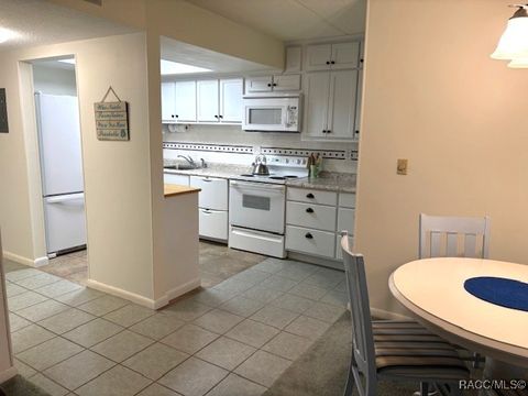 Condo For Sale - 2400 Forest Drive #106<br/> Inverness, FL 34453