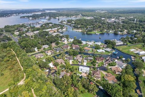 A home in Crystal River