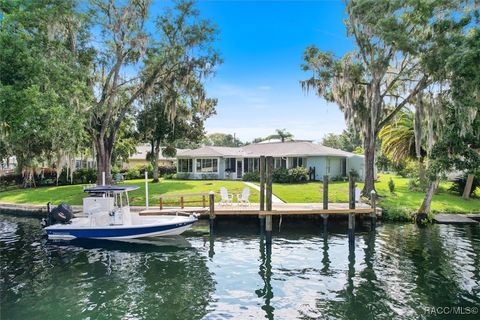 A home in Crystal River