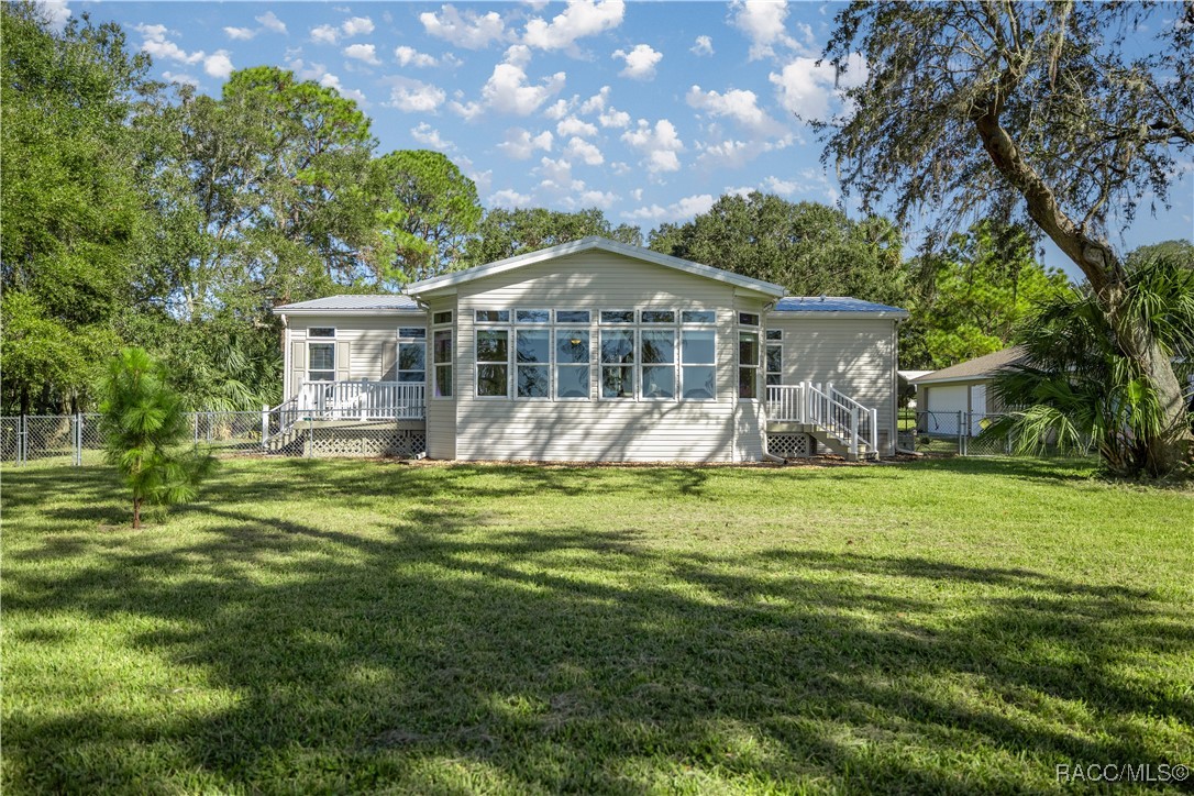 11340 SE 203 Place, Inglis, Florida image 25