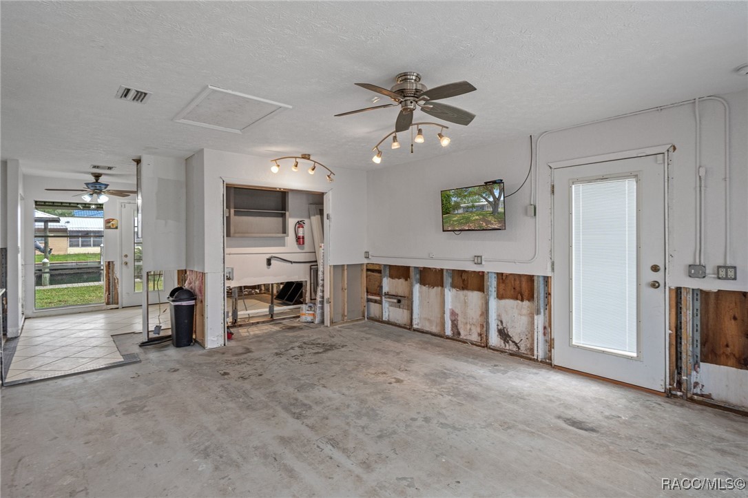 4145 S Roosevelt Point, Homosassa, Florida image 11