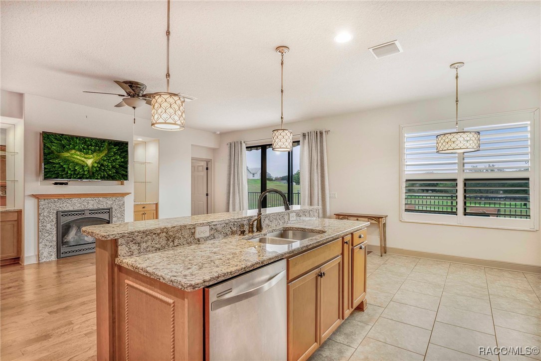 Lecanto, Florida 34461, United States, 3 Bedrooms Bedrooms, ,2 BathroomsBathrooms,Residential,Active,254311