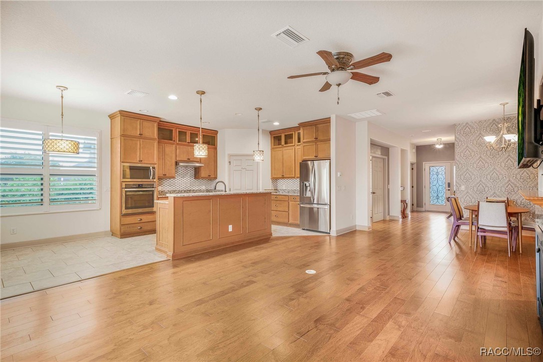 Lecanto, Florida 34461, United States, 3 Bedrooms Bedrooms, ,2 BathroomsBathrooms,Residential,Active,254311