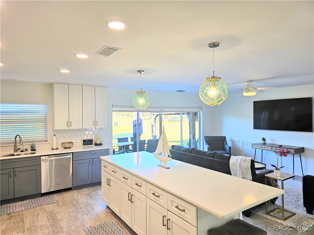 540 N Afterglow Circle, Crystal River, New York image 2