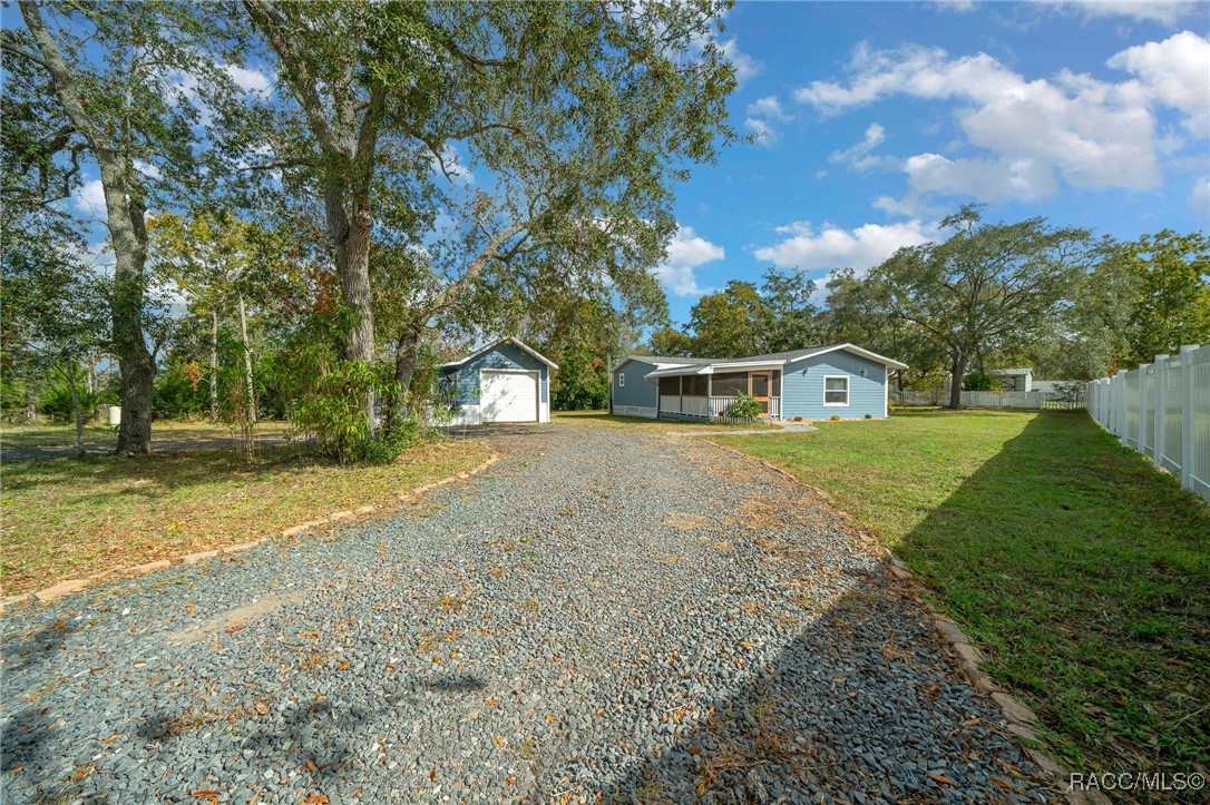 11384 Maripoe Road, Weeki Wachee, Florida image 7