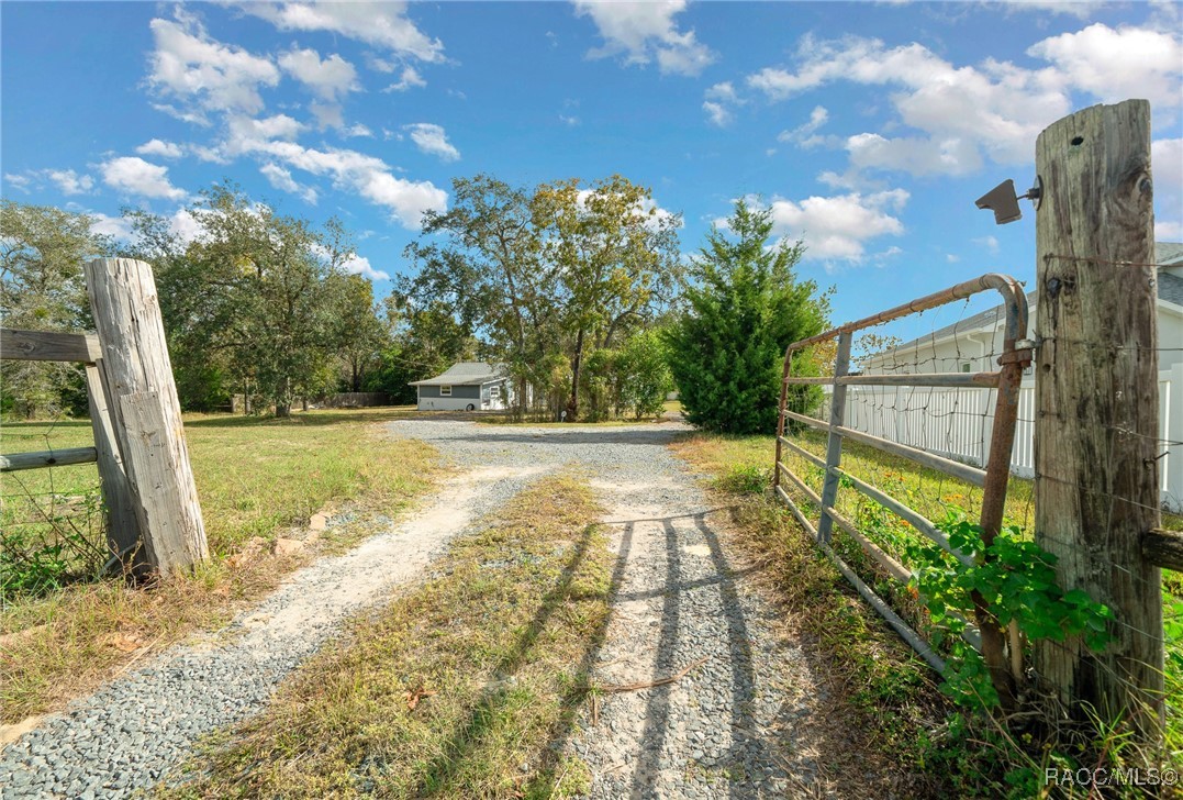 11384 Maripoe Road, Weeki Wachee, Florida image 6