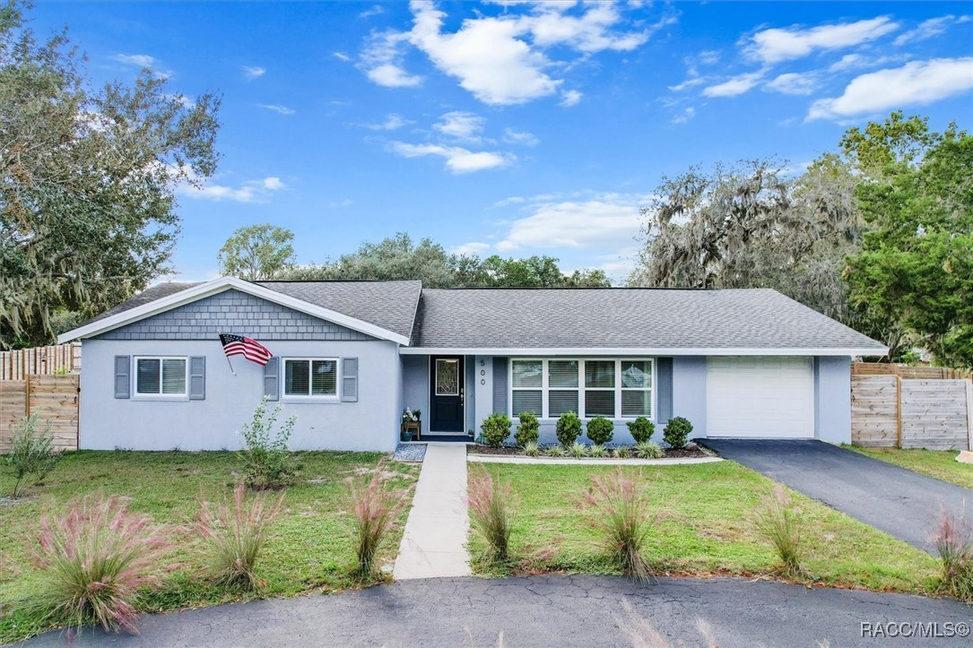 500 S Canaday Drive, Inverness, Florida image 2