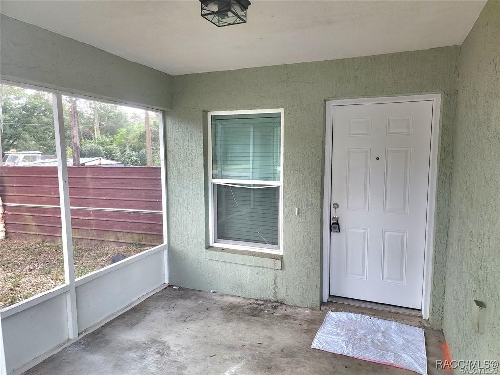 6740 E Okeechobee Court, Floral City, Florida image 4