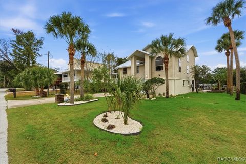 1821 NW 20th Avenue Crystal River FL 34428