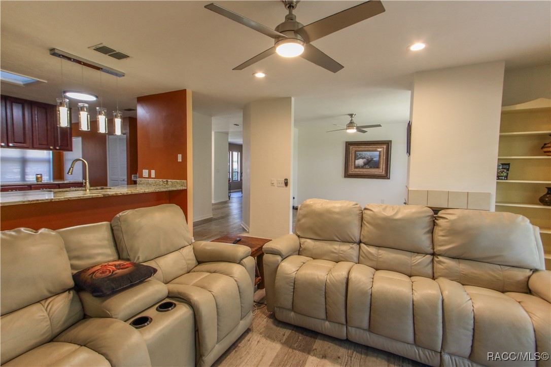 9108 SW 197th Circle, Dunnellon, Florida image 15