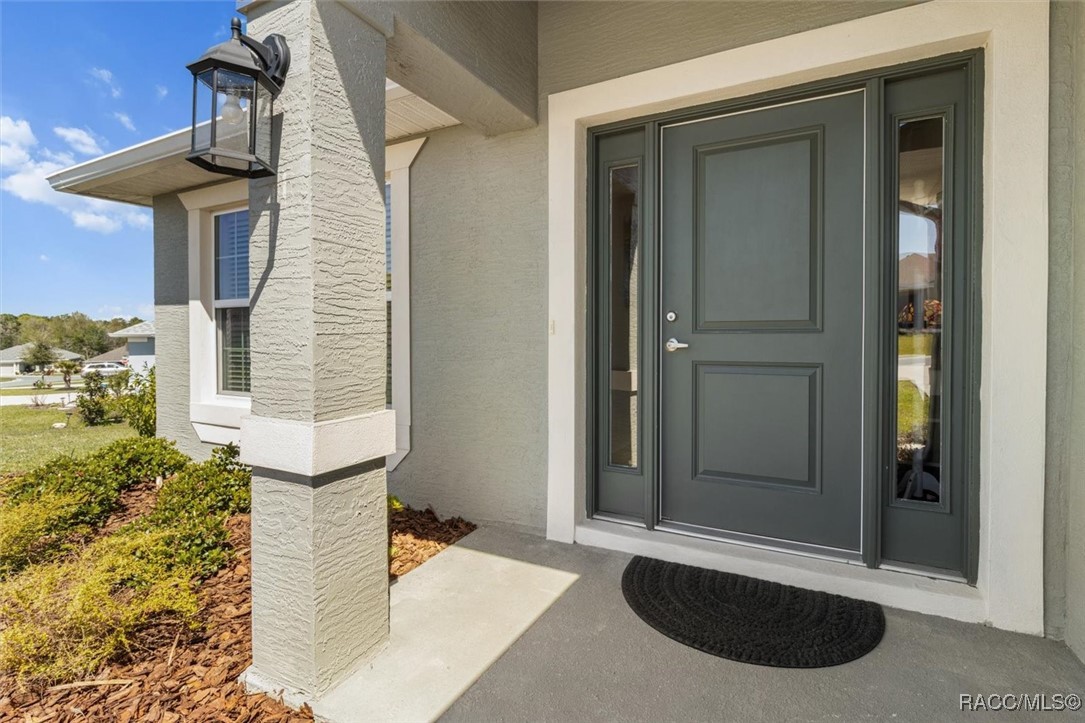 619 W Twisted Oaks Drive, Beverly Hills, Florida image 6