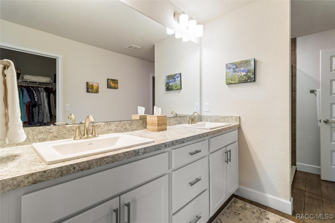 619 W Twisted Oaks Drive, Beverly Hills, Florida image 19