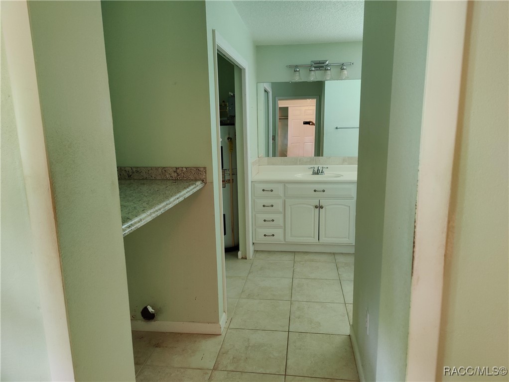 7750 S Shore Acres Point, Floral City, New York image 12