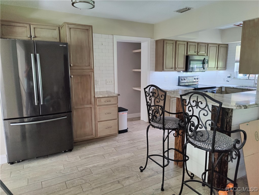 7750 S Shore Acres Point, Floral City, New York image 20