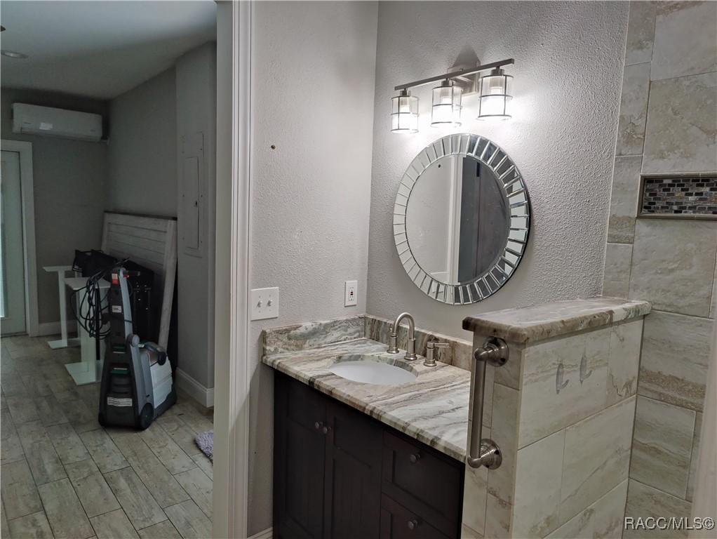 7750 S Shore Acres Point, Floral City, New York image 18