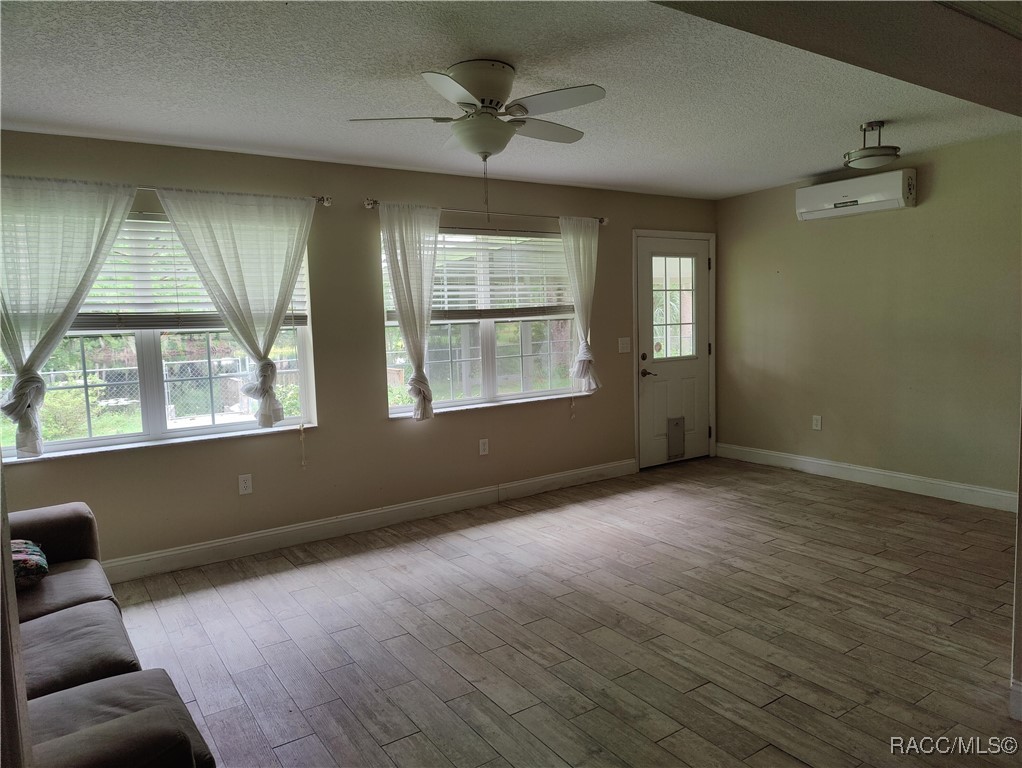 7750 S Shore Acres Point, Floral City, New York image 7