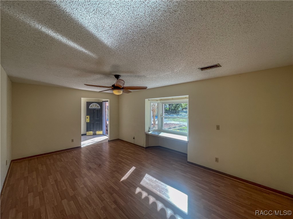 2445 N Donovan Avenue, Crystal River, Florida image 3