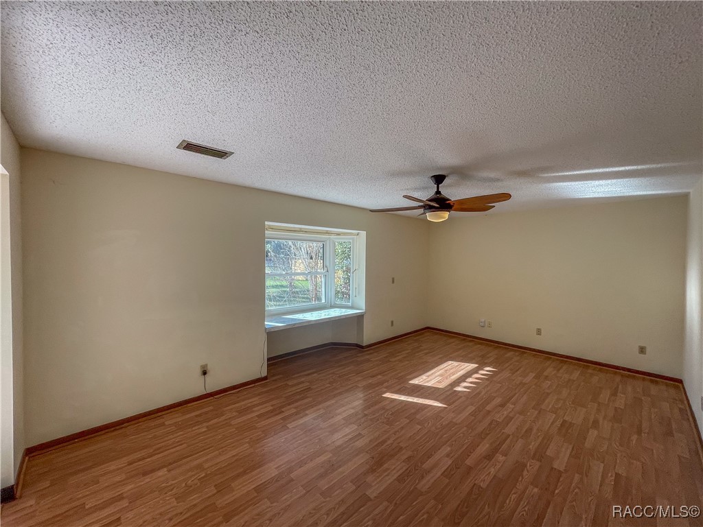 2445 N Donovan Avenue, Crystal River, Florida image 8