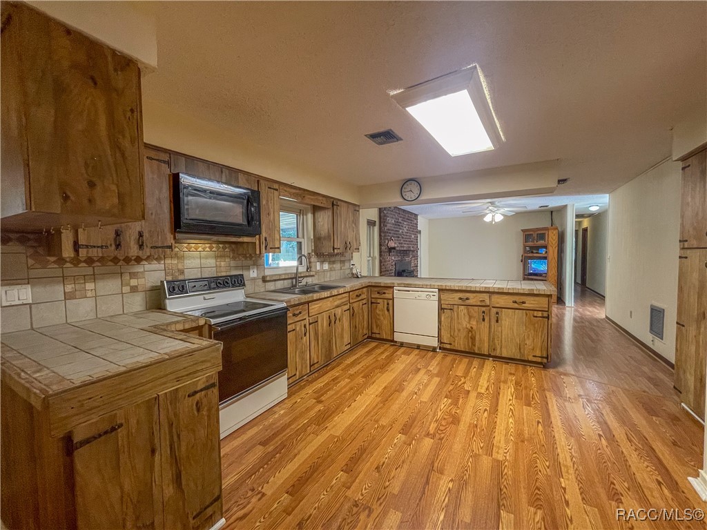 2445 N Donovan Avenue, Crystal River, Florida image 14
