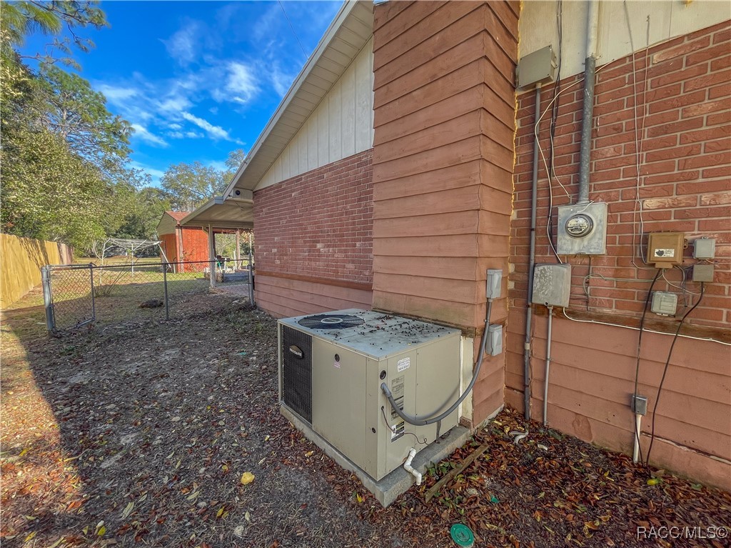 2445 N Donovan Avenue, Crystal River, Florida image 33