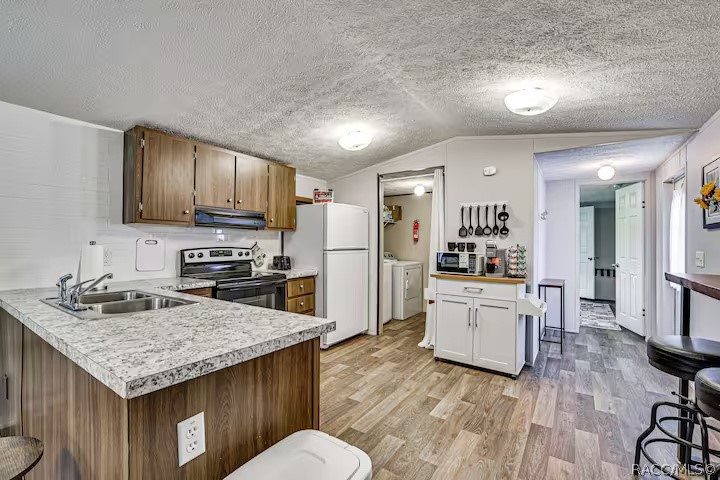 5185 S Alligator Place