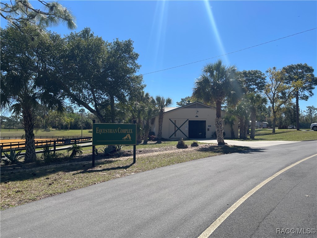 4972 N Redcloud Drive, Beverly Hills, Florida image 12