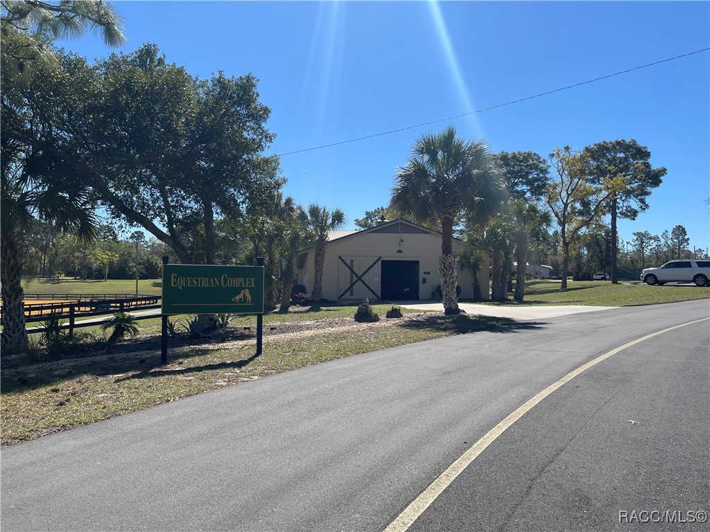 4972 N Redcloud Drive, Beverly Hills, Florida image 11