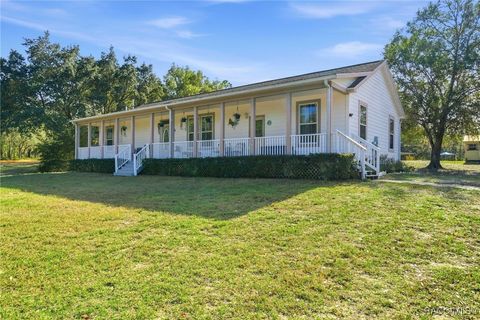 7724 W Sunmar Sample Lane Dunnellon FL 34433