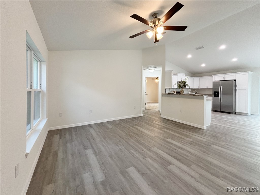 2535 SW Admiral Landing Drive, Dunnellon, Florida image 2