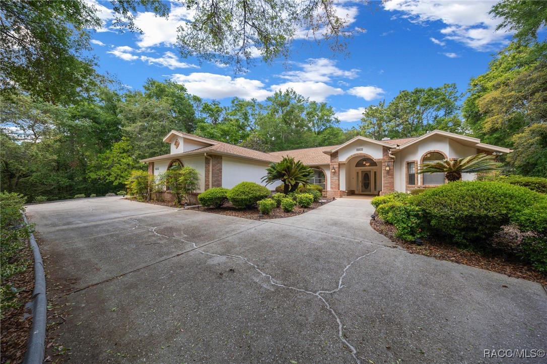 1212 N Castleland Terrace, Lecanto, New York image 3