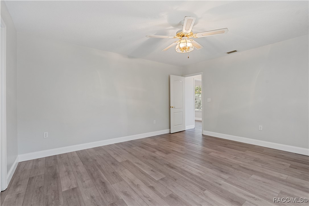 448 Nassau Boulevard, Williston Park, New York image 14