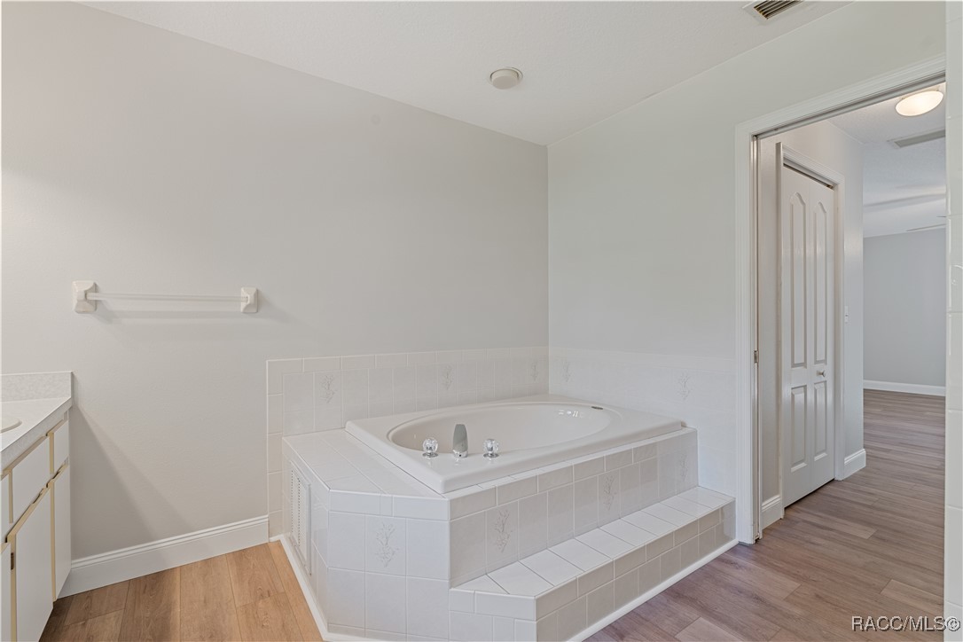 448 Nassau Boulevard, Williston Park, New York image 13