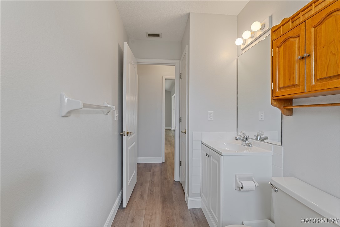 448 Nassau Boulevard, Williston Park, New York image 16