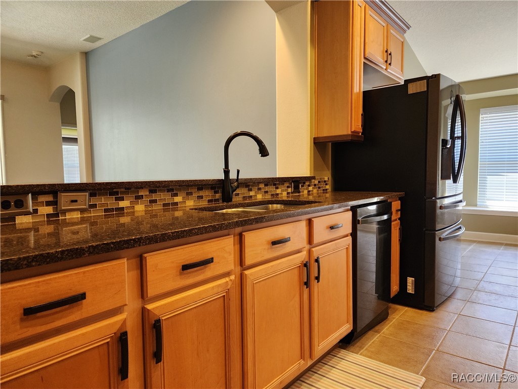 13400 Old Florida Circle, Hudson, New York image 13