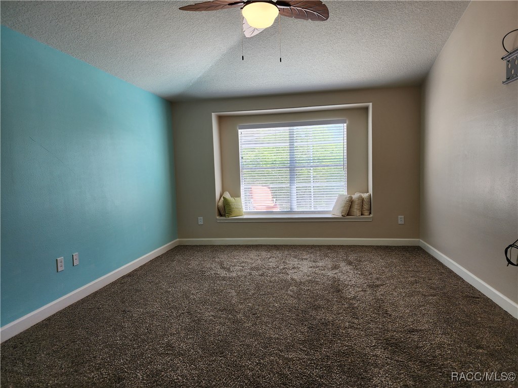13400 Old Florida Circle, Hudson, New York image 25