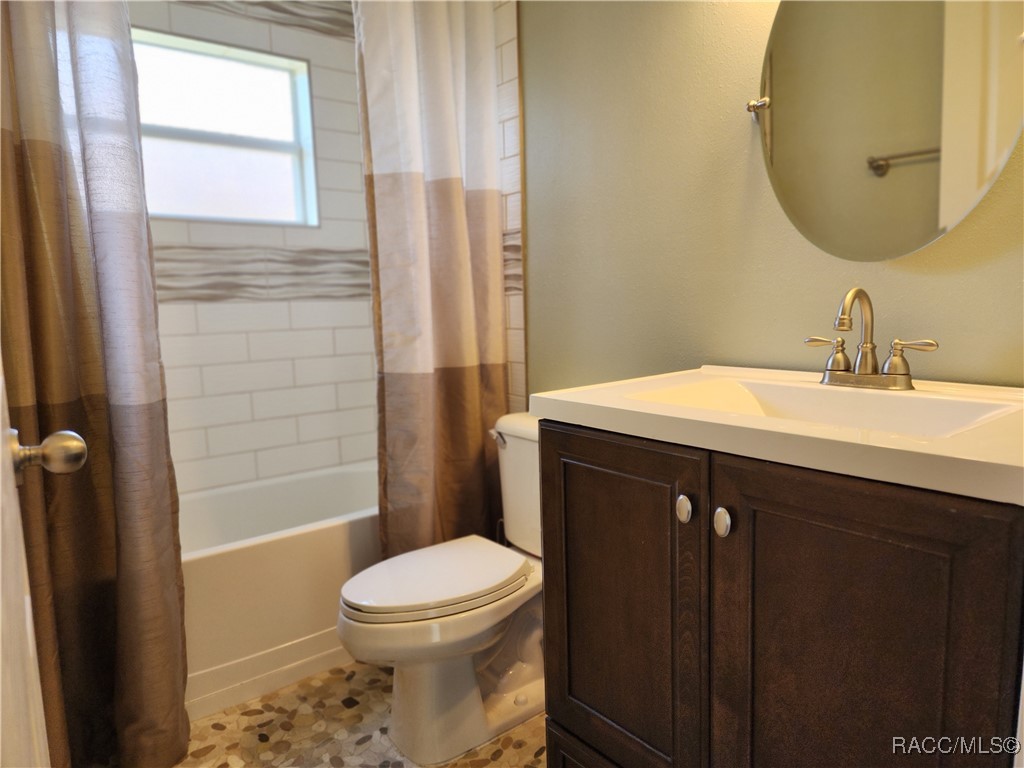 13400 Old Florida Circle, Hudson, New York image 42