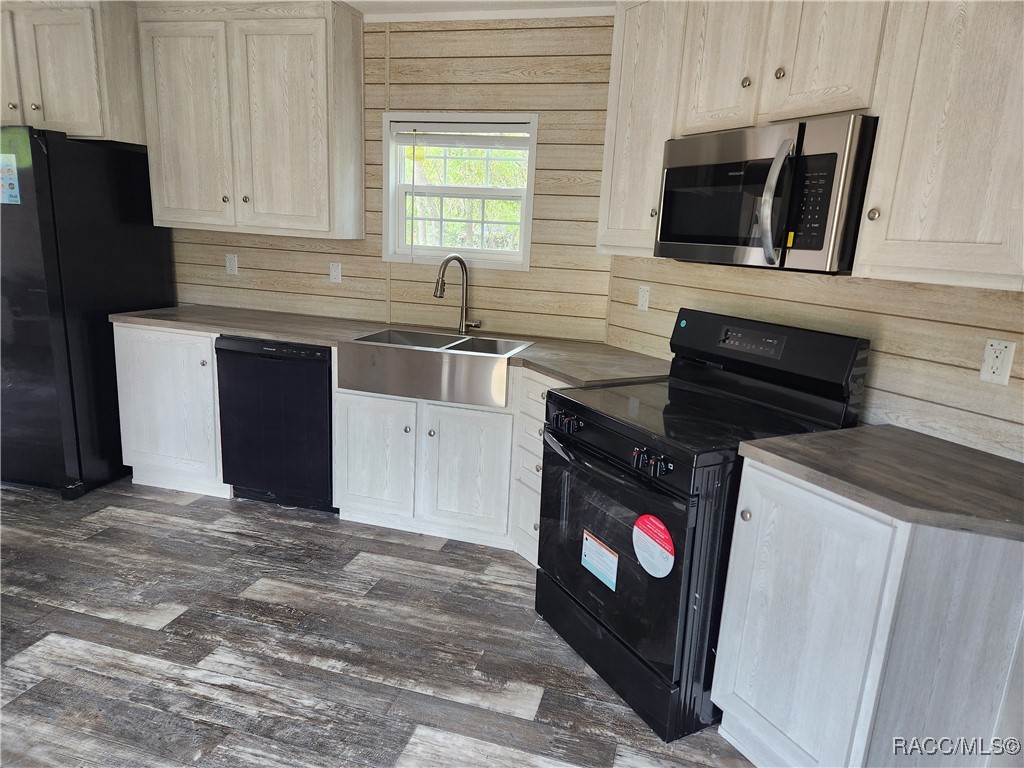 11749 E Cardinal Place, Floral City, Florida image 7