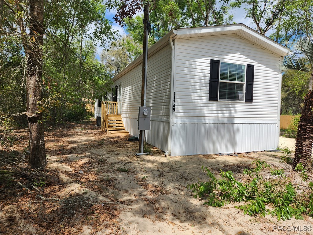 11749 E Cardinal Place, Floral City, Florida image 3