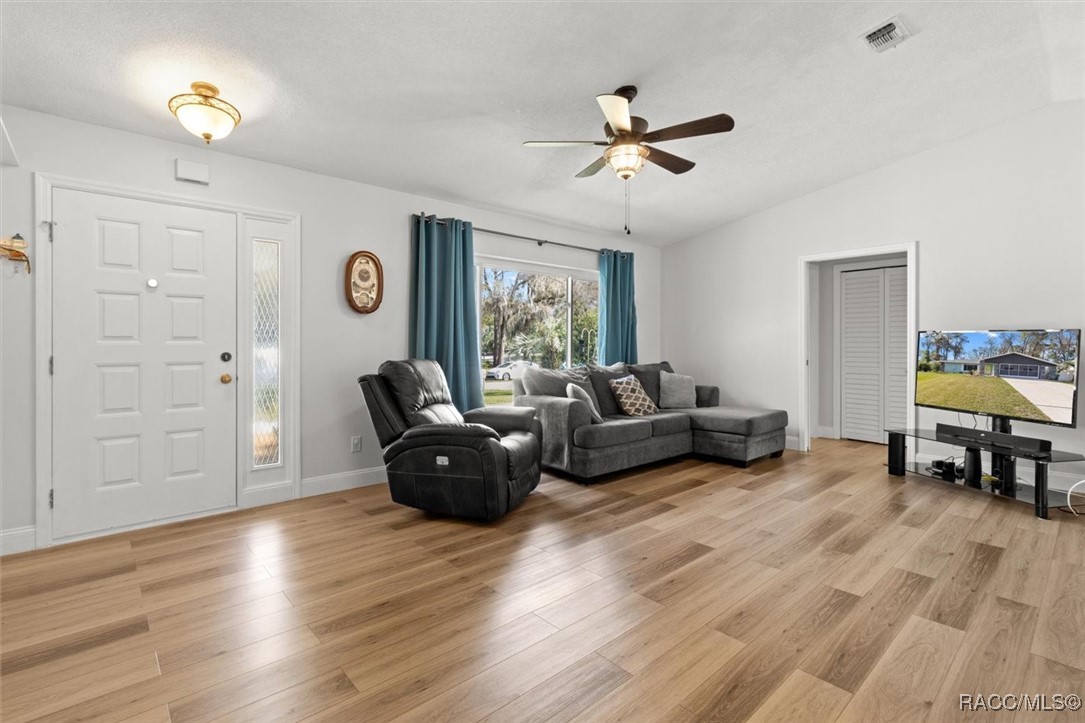 219 Daffodil Street, Inverness, Florida image 7