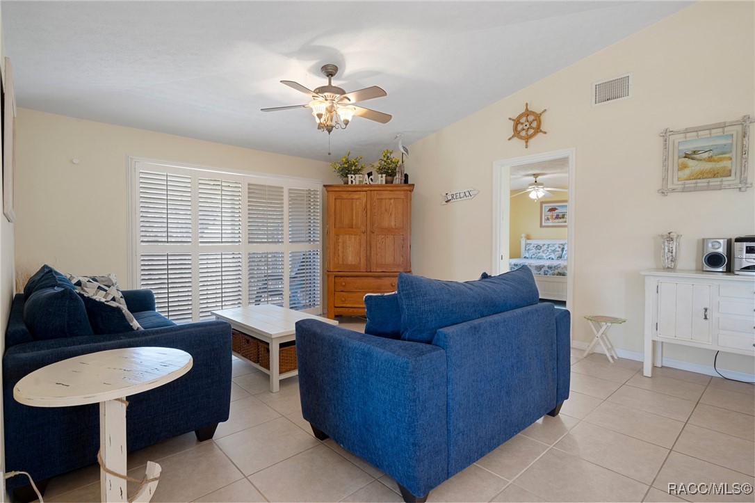 11274 W Cove Harbor Drive, Crystal River, New York image 21