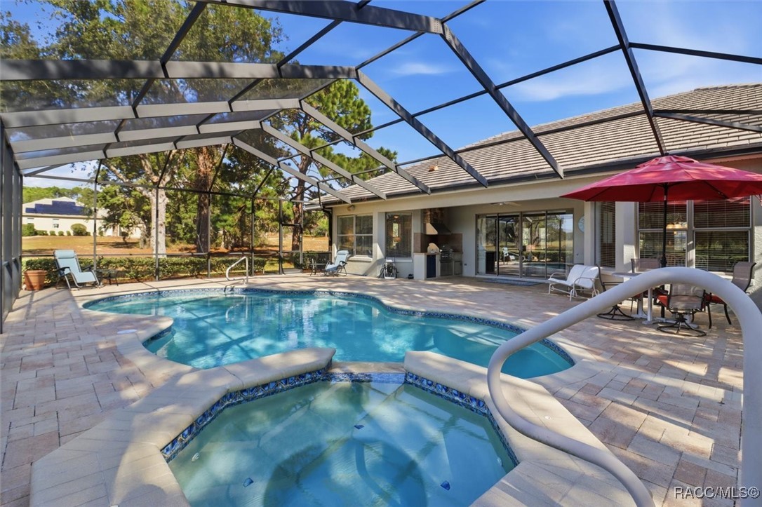 3073 W Shadow Creek Loop