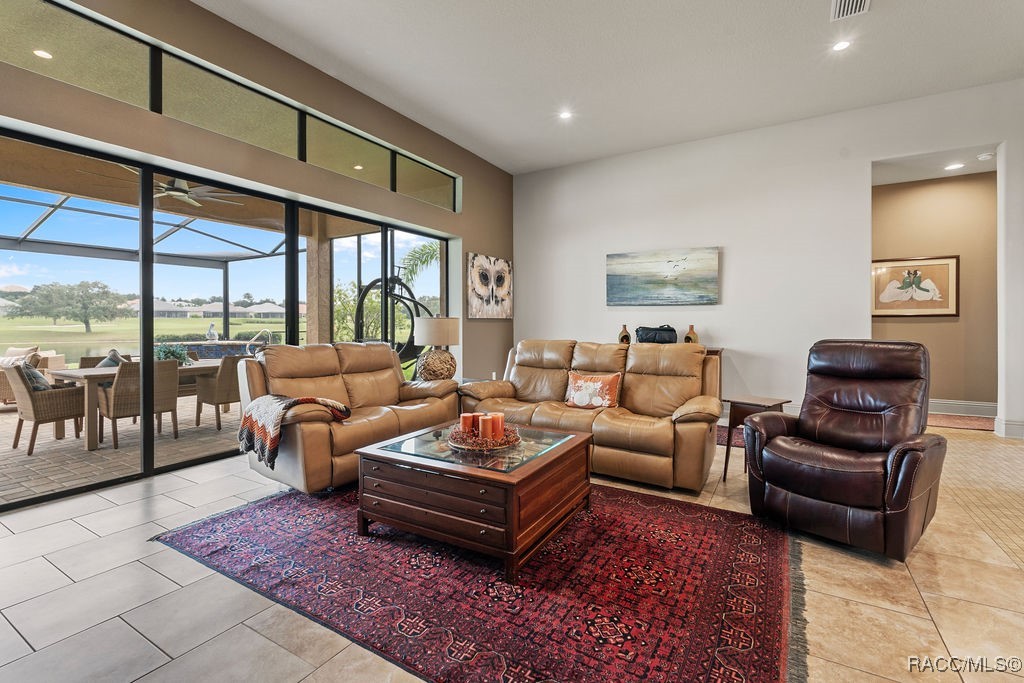 1547 N Eagle Ridge Path